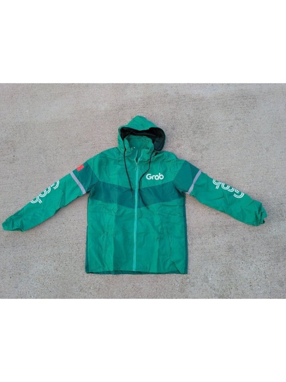 Grab Jacket Vietnam Motorbike Hooded Windbreaker Size Medium